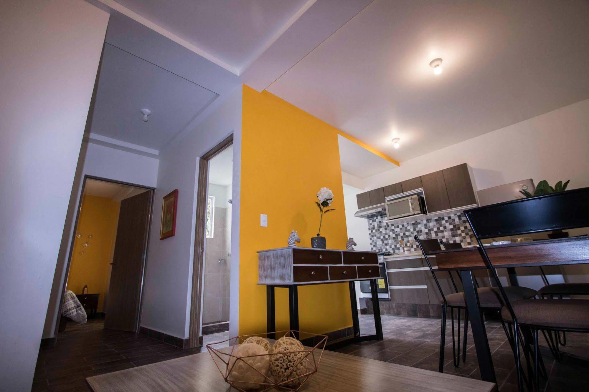 Homfor Viaducto Apartment เม็กซิโกซิตี้ ภายนอก รูปภาพ