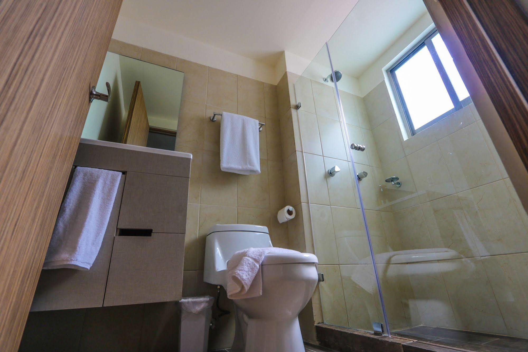 Homfor Viaducto Apartment เม็กซิโกซิตี้ ภายนอก รูปภาพ